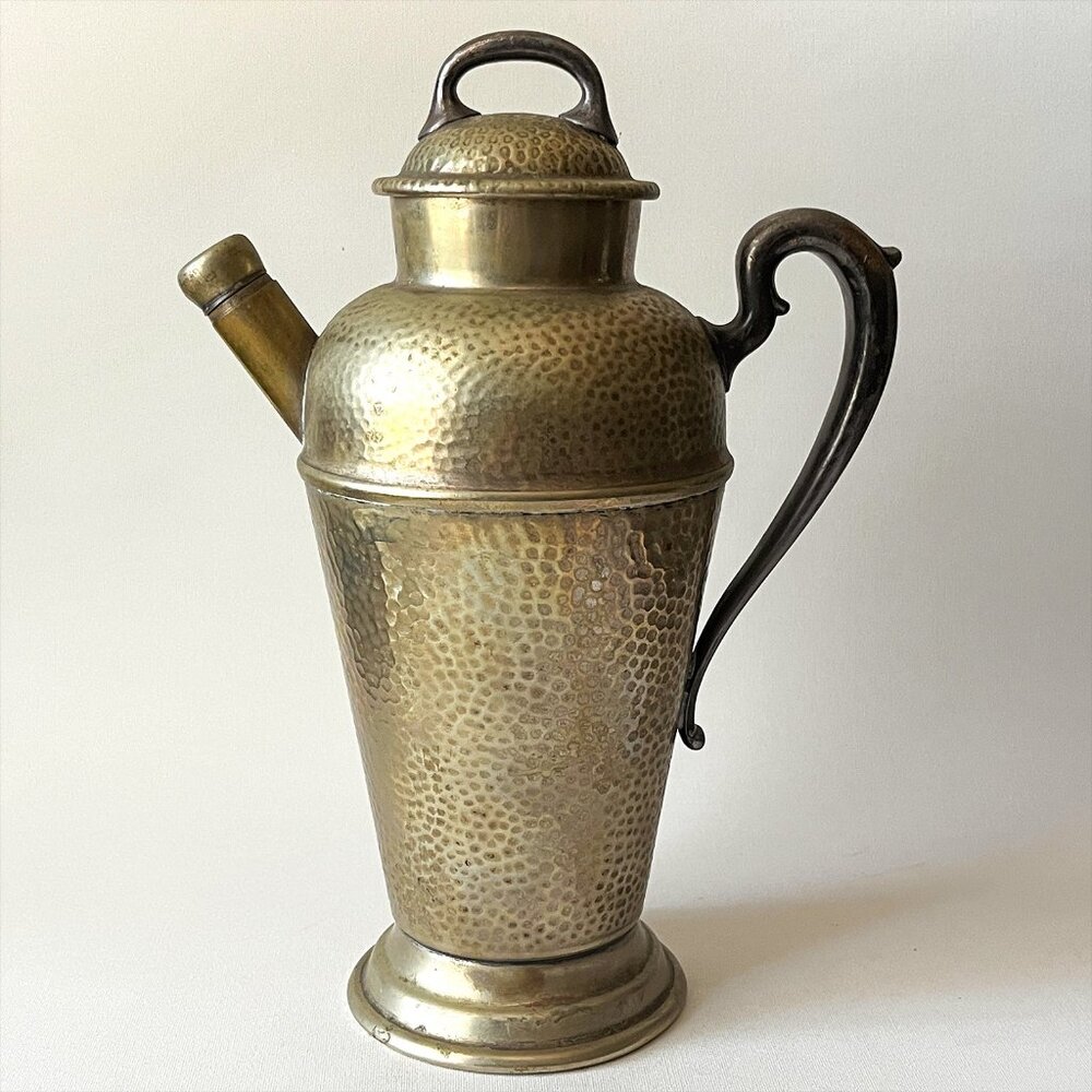 Vintage Art Deco Hammered Silver Plated Cocktail Shaker Martini Pitcher Mixer